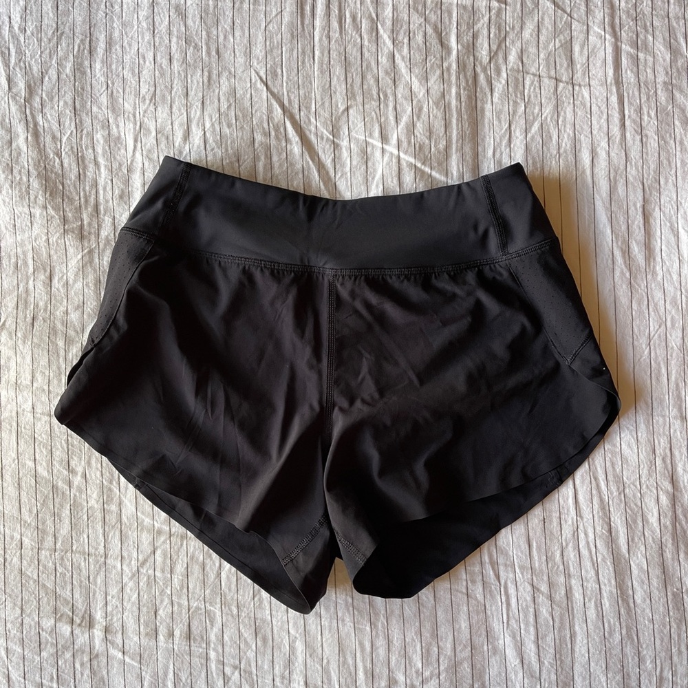 Athleta | Run With It 3.5” Short | XS | Black